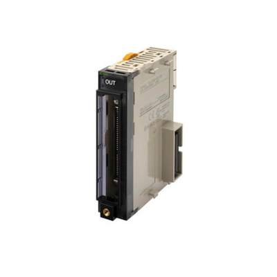 Contrôle PLC CJ1W-IC101 Unité de commande d'entrée/sortie d'expansion pour le processeur se connecte au côté droit