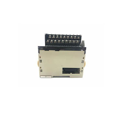 Contrôlez efficacement vos processus industriels avec le module d'expansion numérique CJ1W-ID211