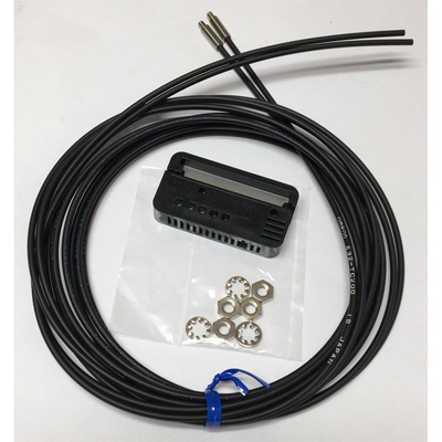 Capteurs à fibre optique polyvalents E32-TC200 2M BY OMS pour diverses applications industrielles