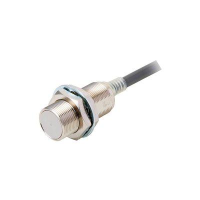 Capteurs de proximité inductifs de qualité industrielle E2E-X7D1-N 2M pour une détection précise