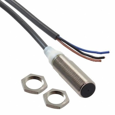 Capteur de proximité inductive OMS à longue durée de vie E2B-S08KS02-WP-B1 2M pour machines industrielles