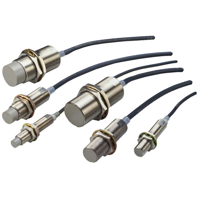 Le capteur de proximité inductif OMS E2E2-X5MC1 2M La solution parfaite pour votre automatisation